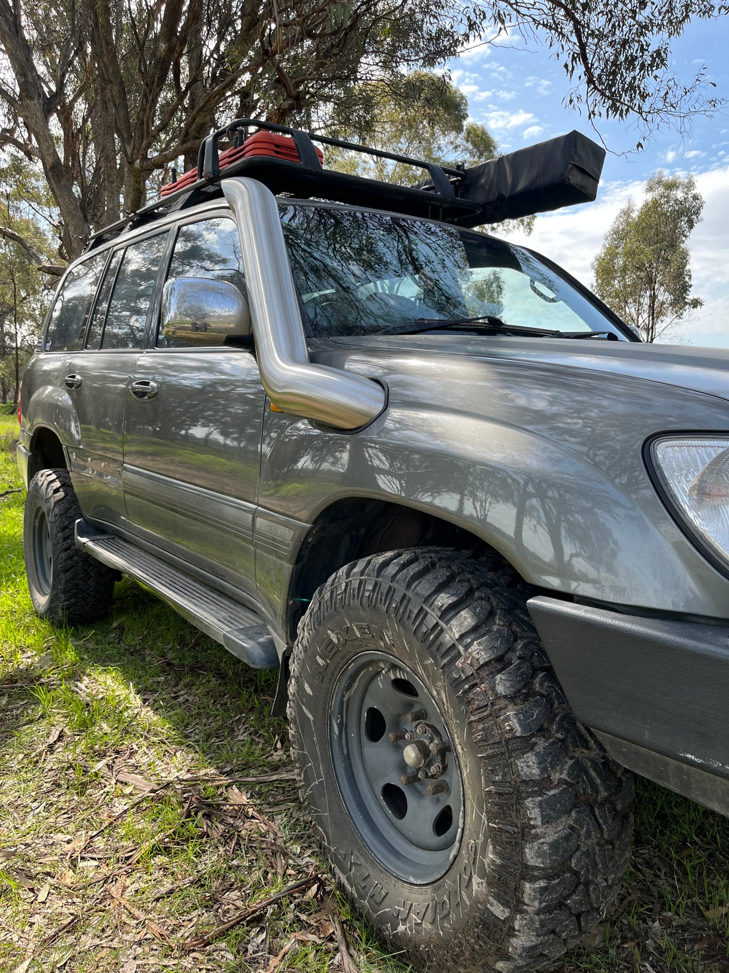 100/105 Series Landcruiser 5" Guard Entry Snorkel