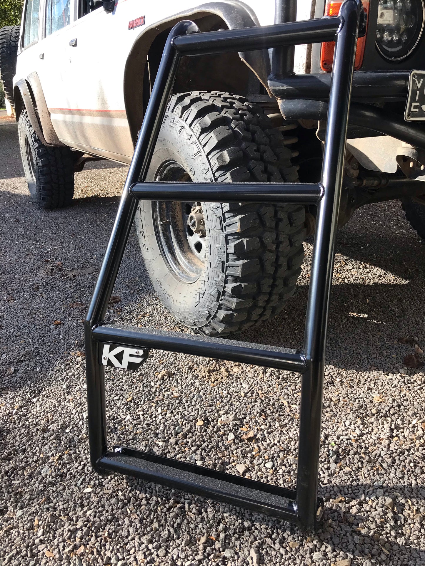 GQ Patrol Rear Door Ladder