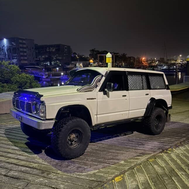 GQ Patrol 5” Low Cut Bonnet Entry Snorkel + Air box Package Sun Visor