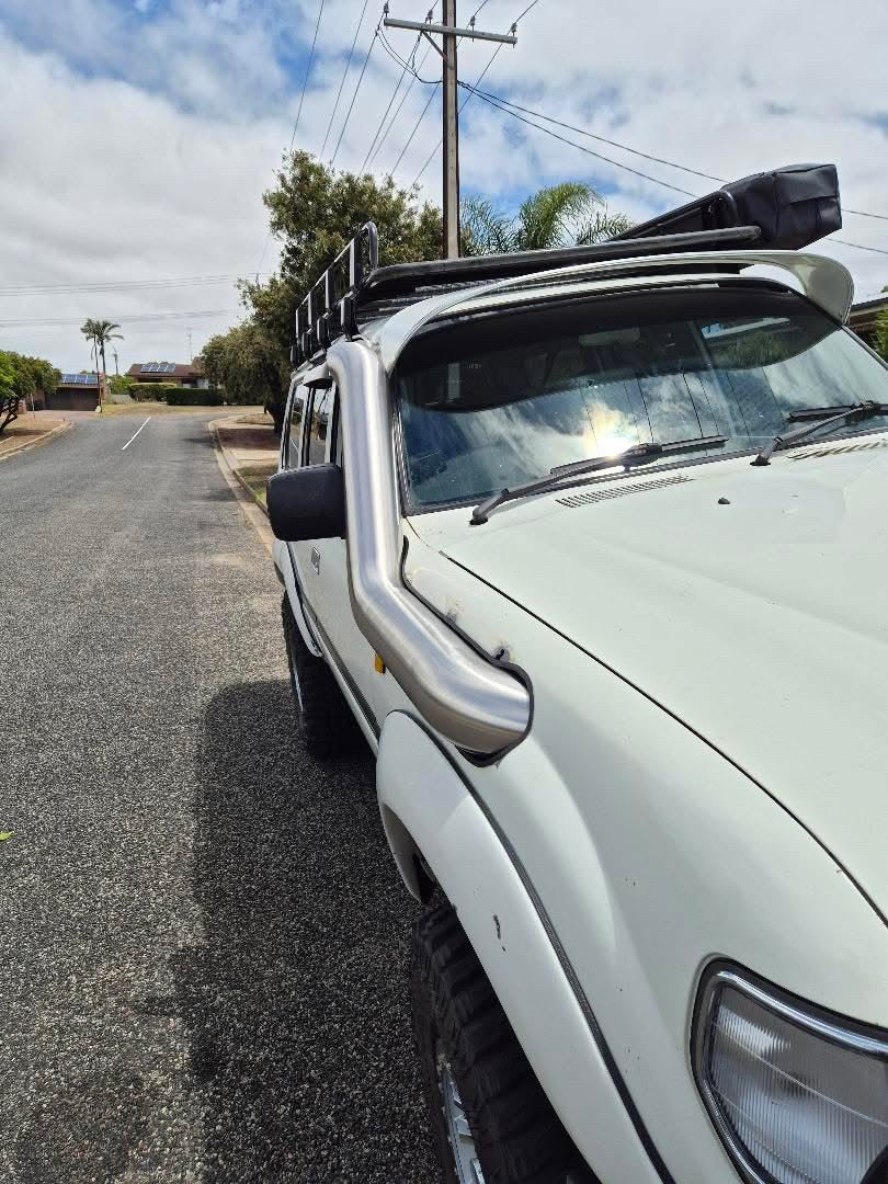 80 Series Landcruiser 5" Low Cut Guard Entry Snorkel