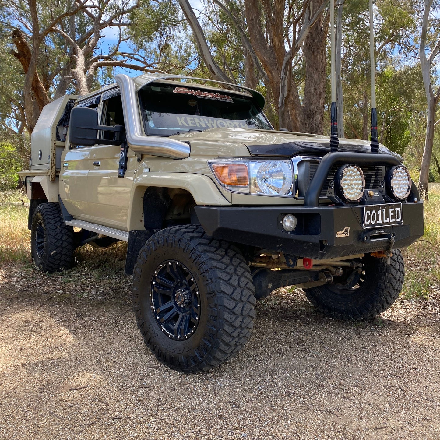 Toyota Landcruiser 79 Series 5”Low Cut TWIN Snorkels