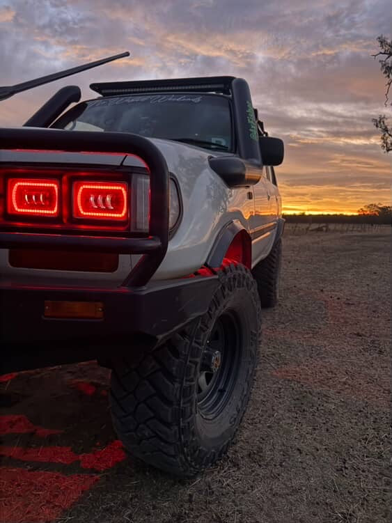 80 Series Landcruiser 5" Guard Entry Snorkel