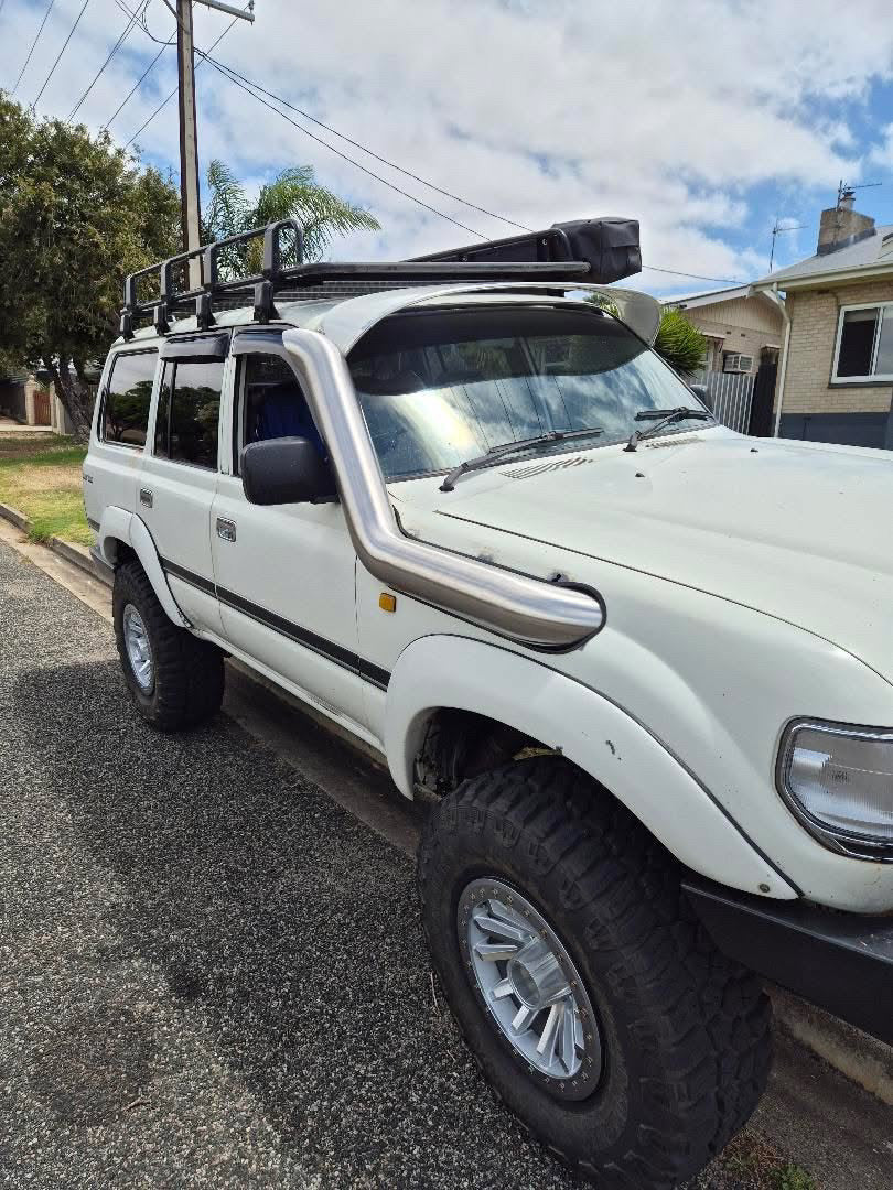 80 Series Landcruiser 5" Low Cut Guard Entry Snorkel