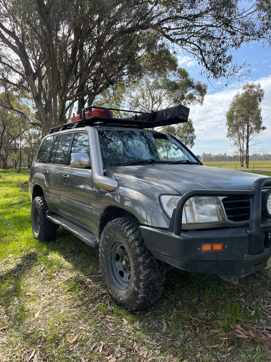 100/105 Series Landcruiser 5" Guard Entry Snorkel