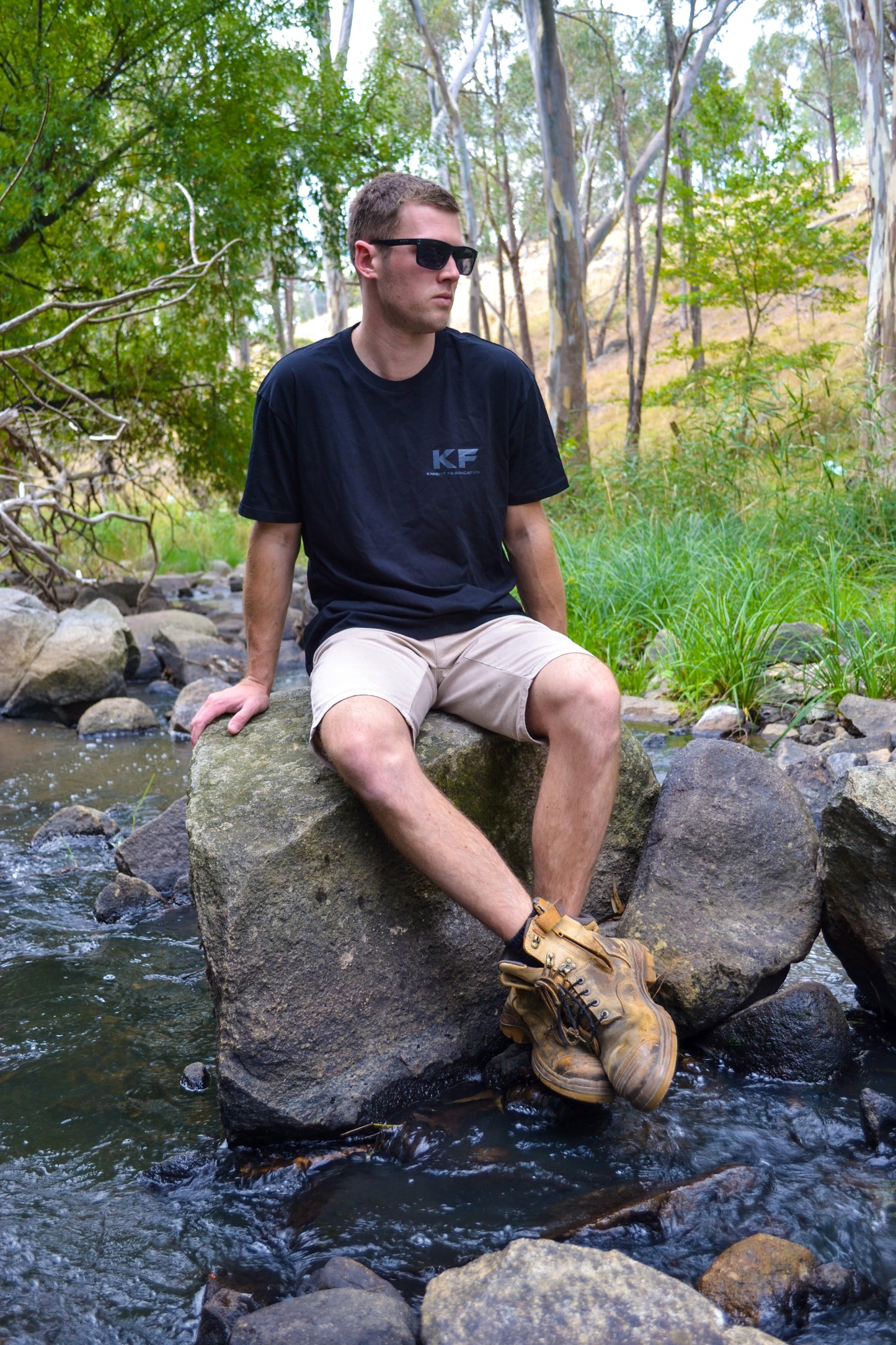 Knight Fab Tee- Grey