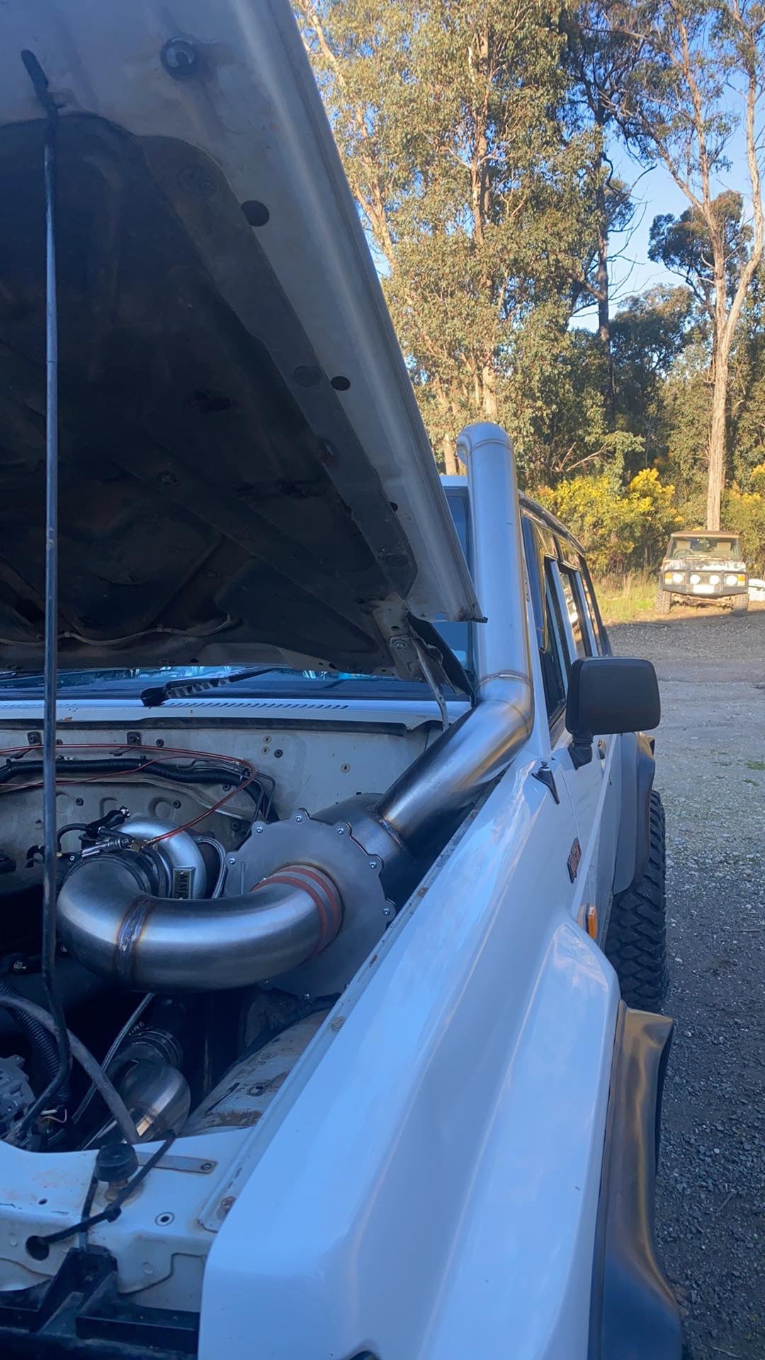 GQ Patrol 4" Bonnet Entry Snorkel + Air box Package