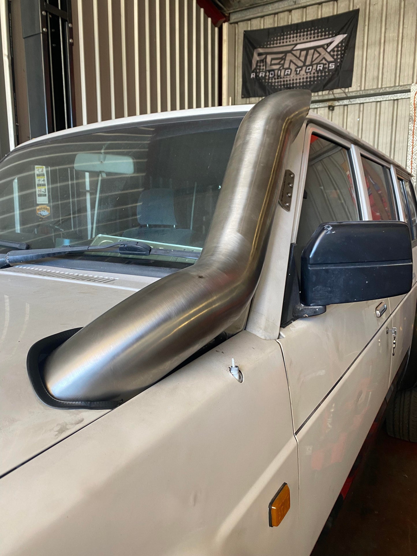 GQ Patrol 5" Low Cut Bonnet Entry Snorkel